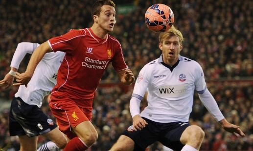 詹姆斯末节连得10分+致命抢断，湖人112-108险胜76人，40岁传奇再创历史纪录