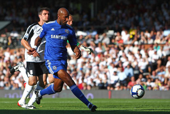 淘汰出局！总经理场边指挥引众怒 卖赵睿换场馆运营拉胯？